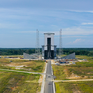 Ariane 6 - mobile gantry