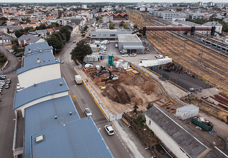 Vue de drone d'un chantier de dépollution - Crédit photo : ©Atypix