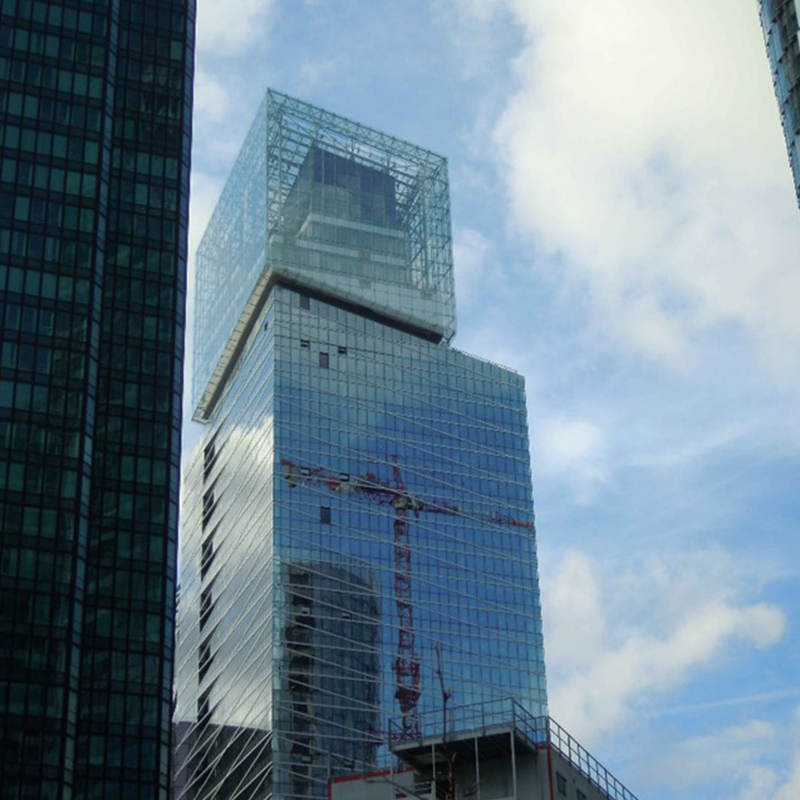 Tour Saint-Gobain à Paris - Crédit photo : © Istock