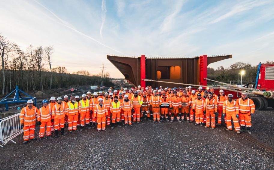Photo of Eiffage employees on the HS2 project